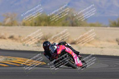 media/Dec-04-2022-CVMA (Sun) [[e38ca9e4fc]]/Race 9 Supersport Middleweight Shootout/